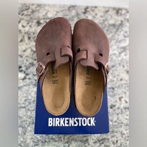Birkenstock Boston. Brand new with tags, never worn.  Leather.  Color: Habana